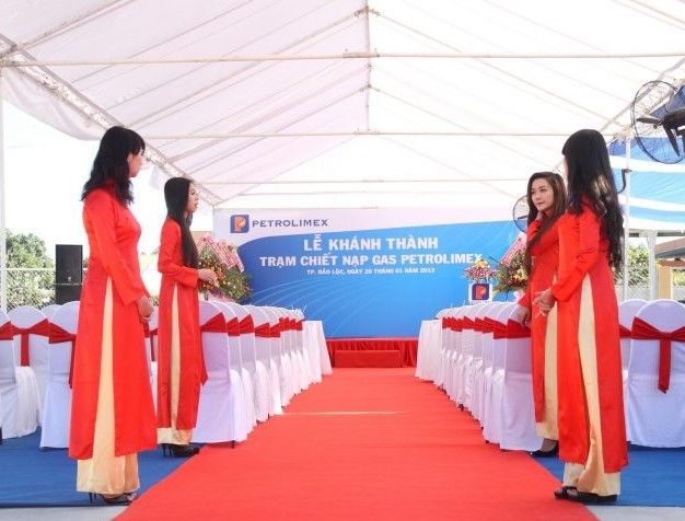 chọn thảm sự kiện phù hợp