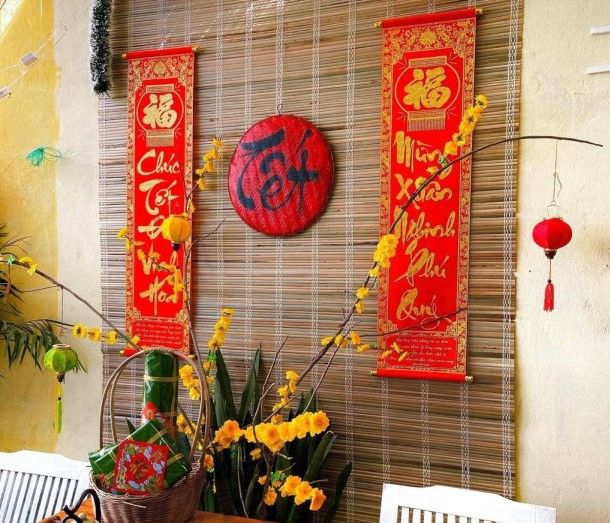 trang tri tuong tran nha