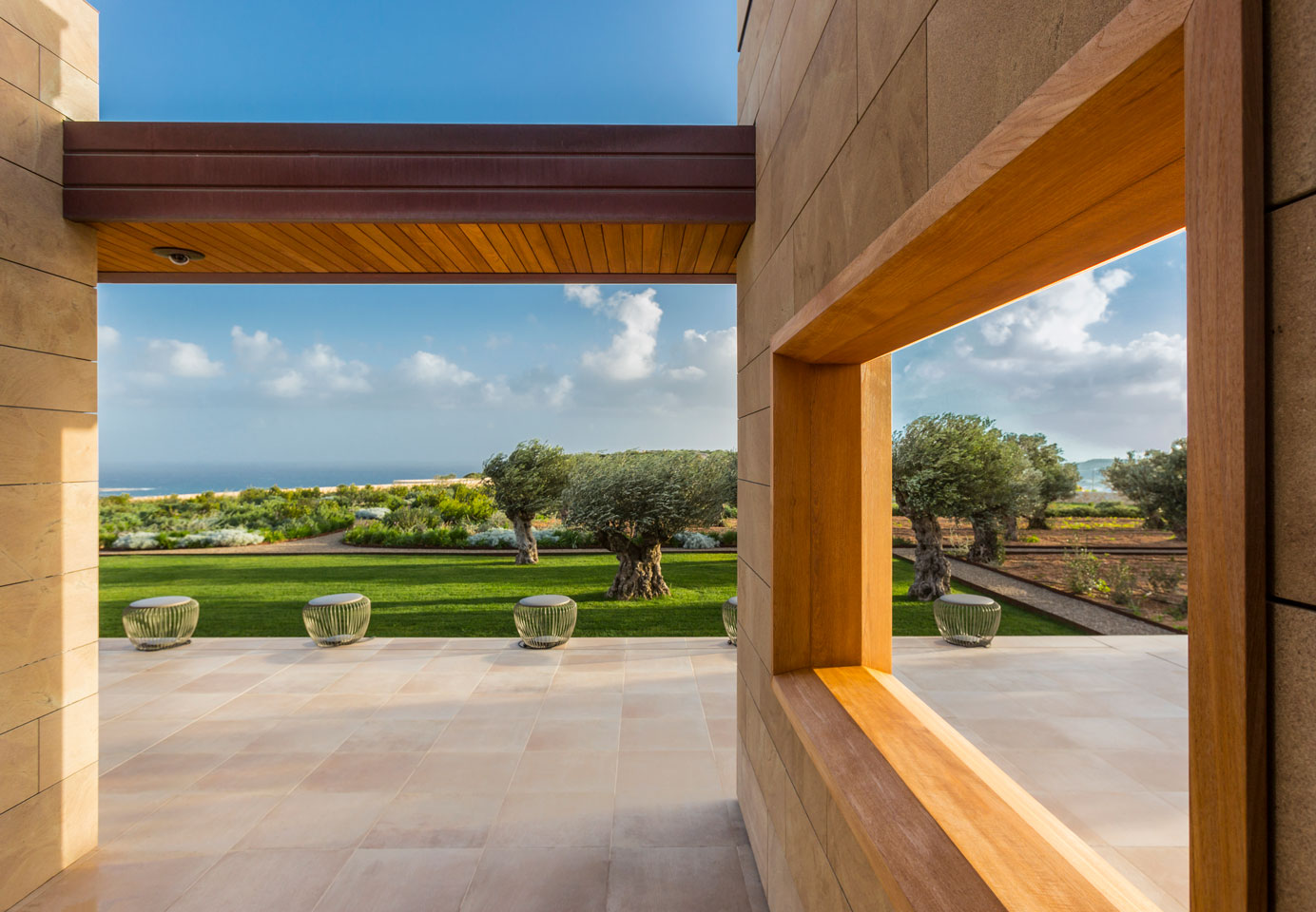 vibia-the-edit-a-private-villa-in-malta-meridiano