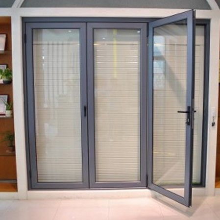 cua di mo quay 3 canh cs01