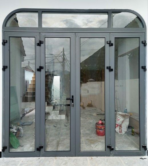 cua di mo quay 4 canh cs01