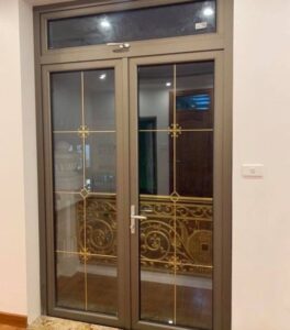 cua nhom nan trang tri cs06