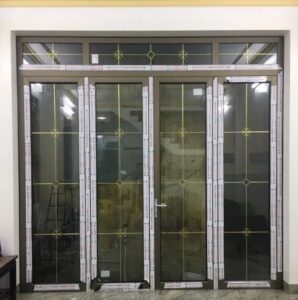 cua nhom nan trang tri cs11