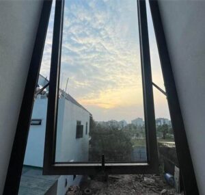 cua so mo hat 1 canh cs03