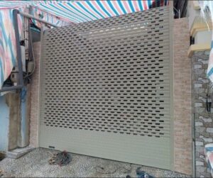 cua cuon khe thoang cs05